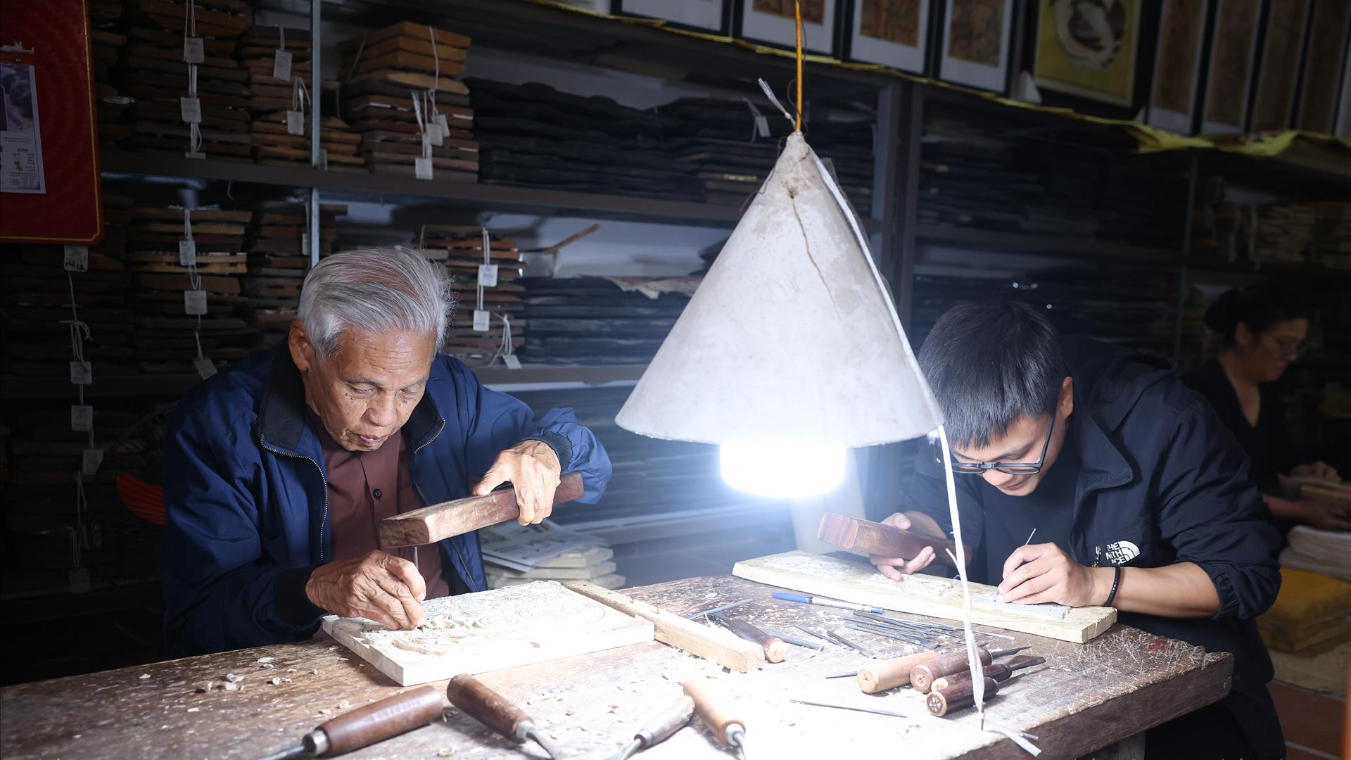 Hanoi artisans pathway