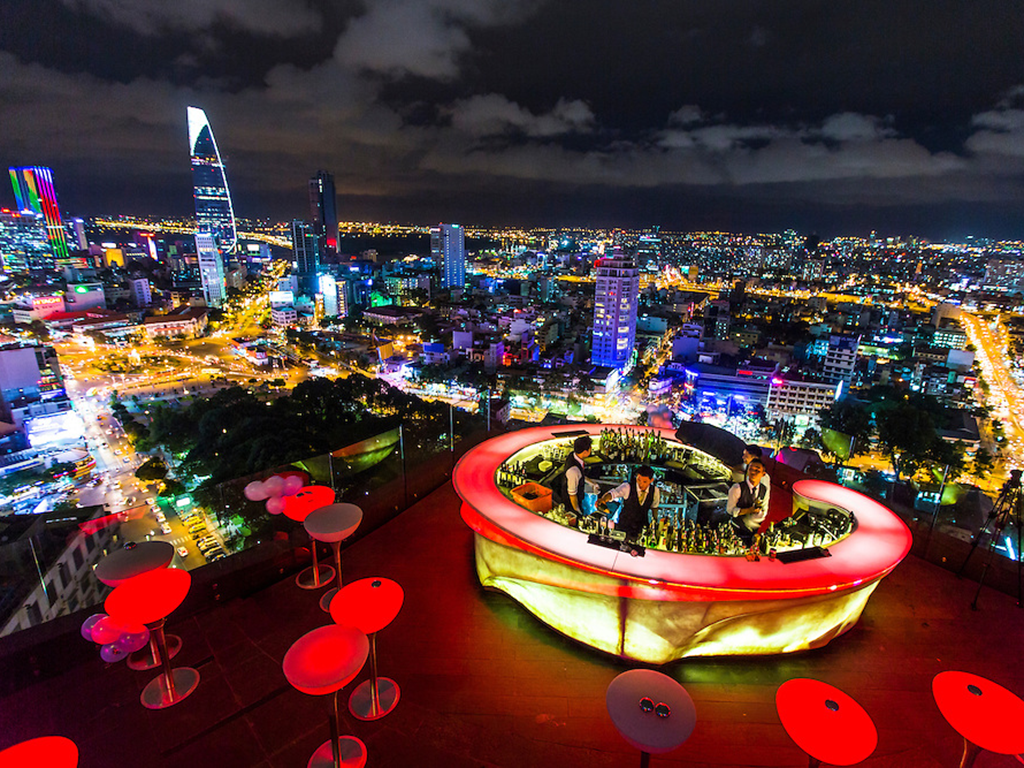 Dinner Chill Sky Bar